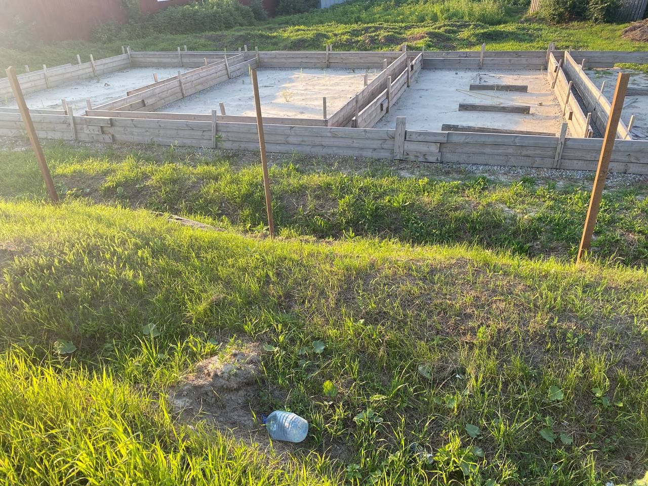Устройство леточного фундамента для жилого дома с гаражом — фото 1
